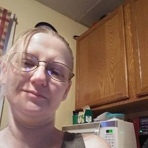 Meet your Posher, Brandy